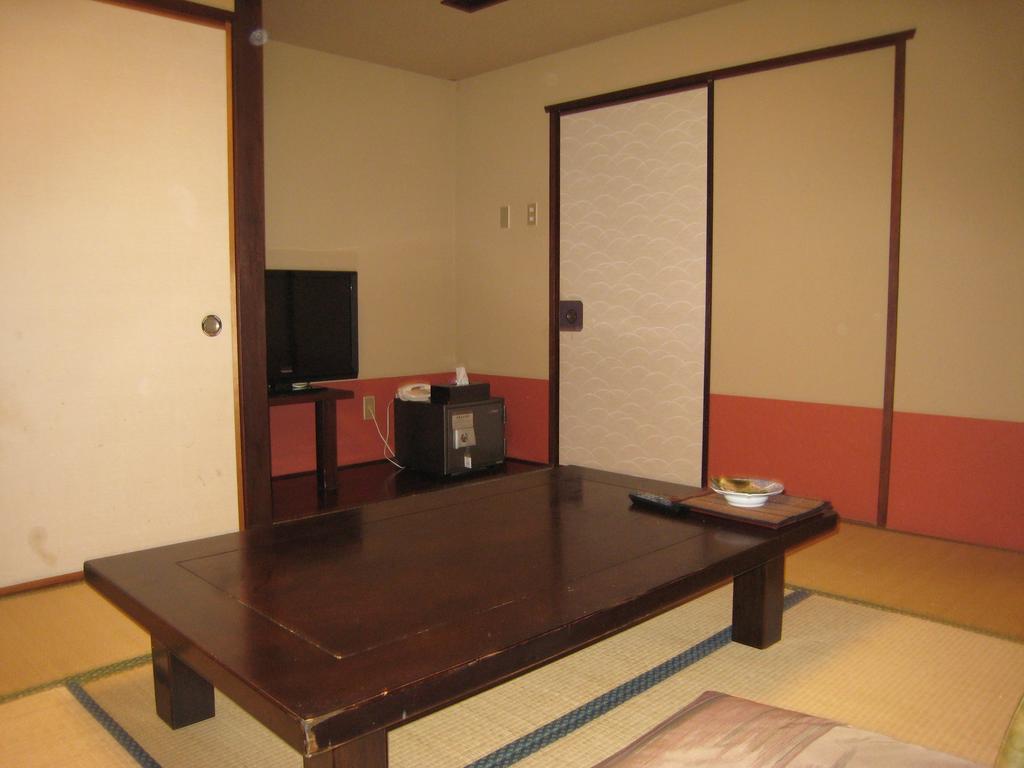ホテルUtsumionsen Ichizu 愛知町 エクステリア 写真