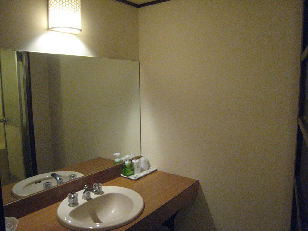 ホテルUtsumionsen Ichizu 愛知町 エクステリア 写真