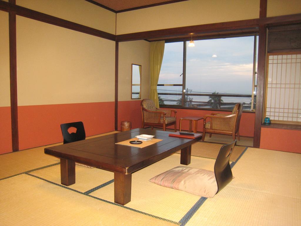 ホテルUtsumionsen Ichizu 愛知町 エクステリア 写真